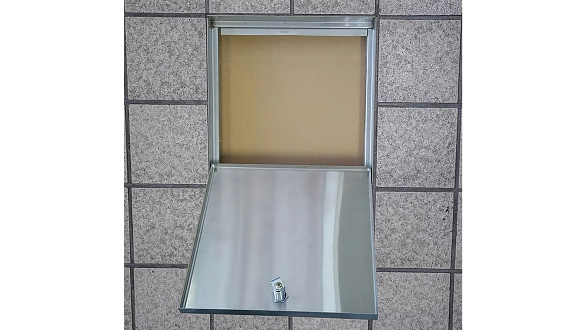 TileIn Series Access Building Performance Solutions®